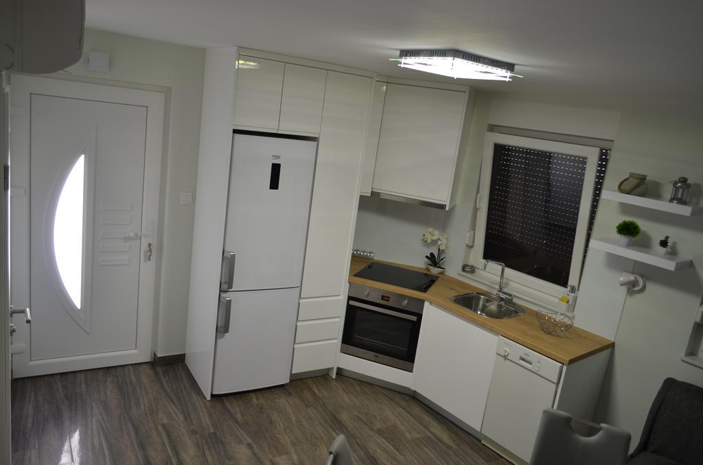 Apartment Ana Arbanasi Zadar Exterior foto